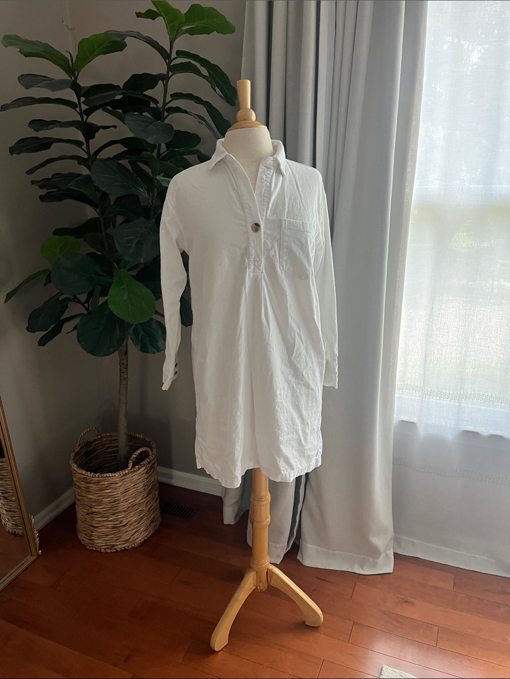 Old Navy White Long Sleeve Button-Down Popover Shirt dress